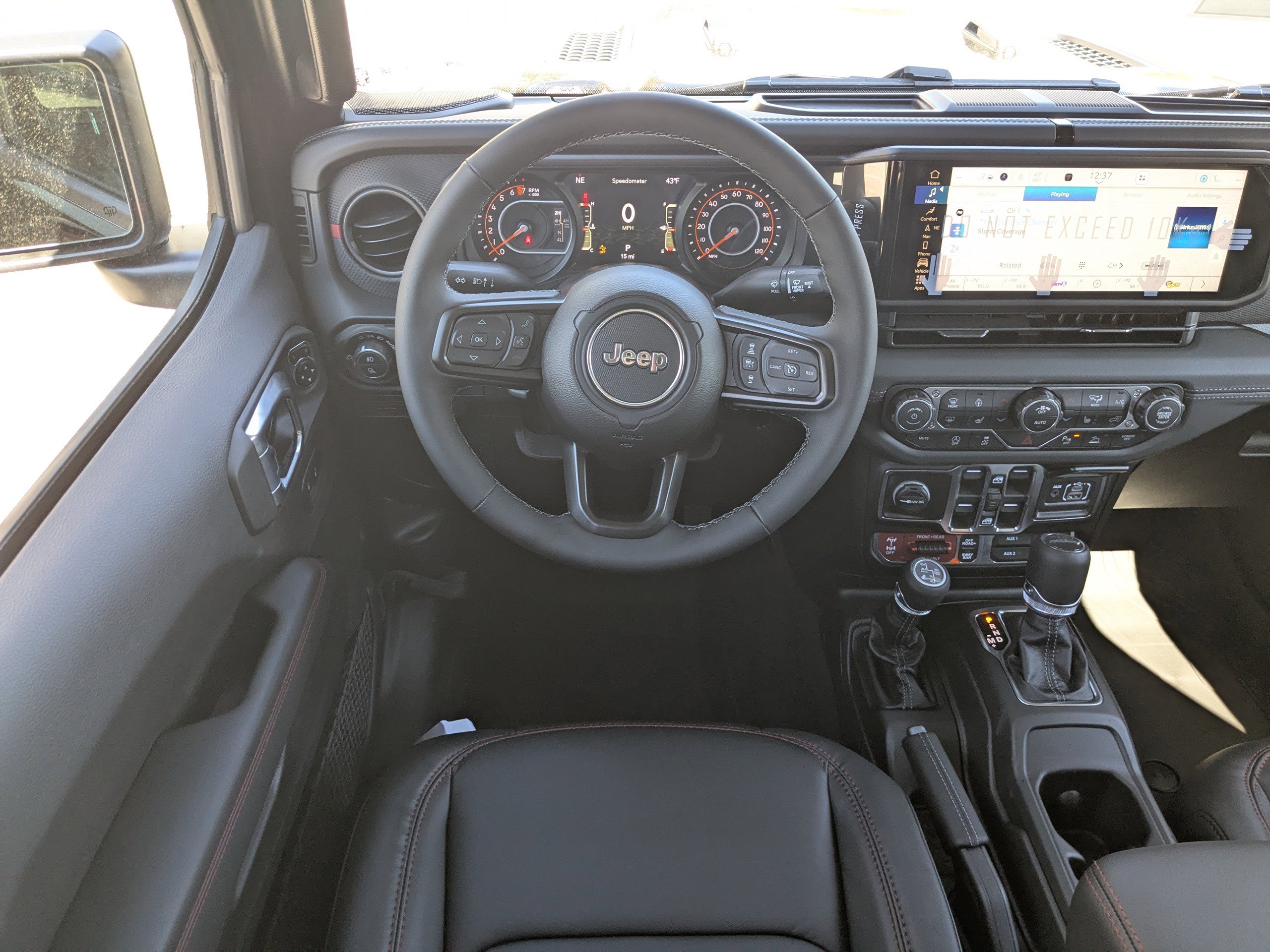 New 2026 Jeep Gladiator Rubicon AWD/4WD image 15