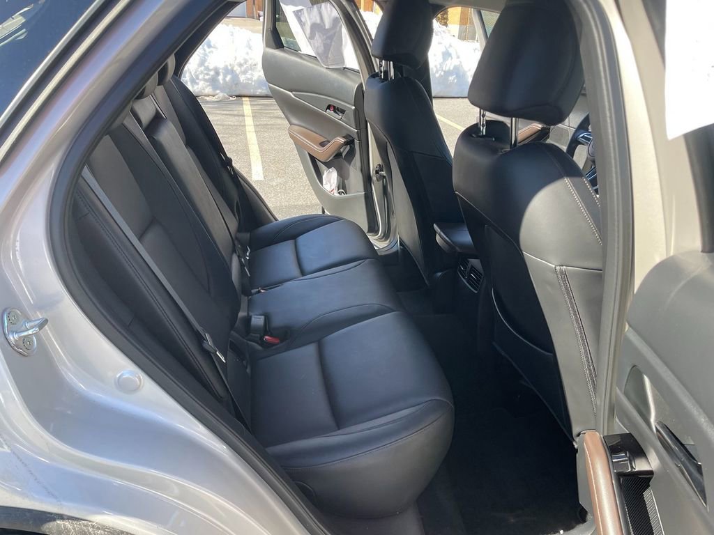 Used 2023 MAZDA CX-30 AWD 2.5 S w/ Premium Package image 26
