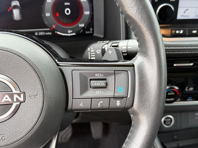 Used 2023 Nissan Rogue Platinum w/ Platinum Premium Package image 18