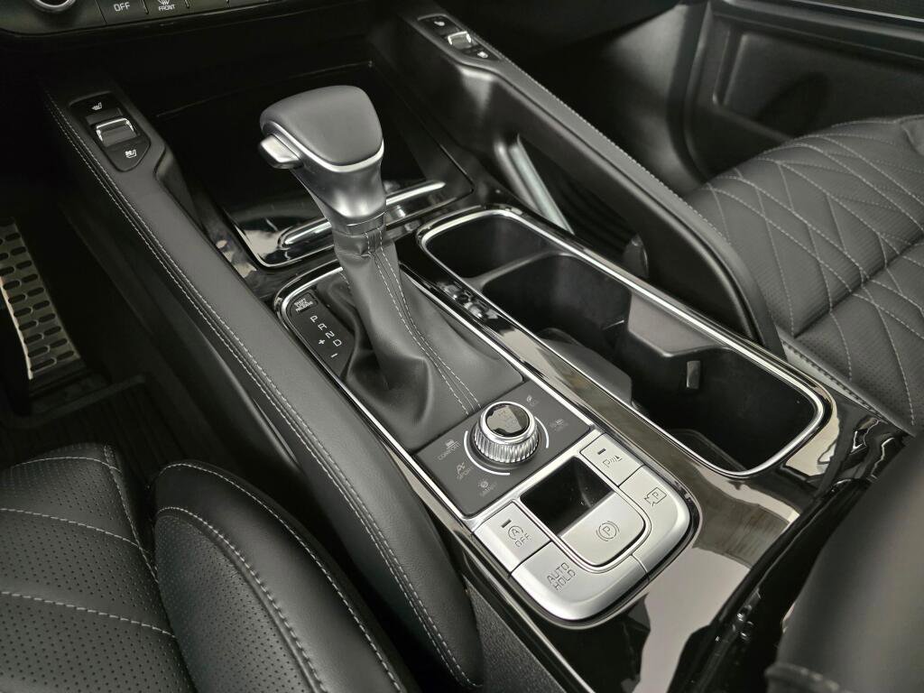 Used 2025 Kia Telluride SX Prestige X-Line image 31