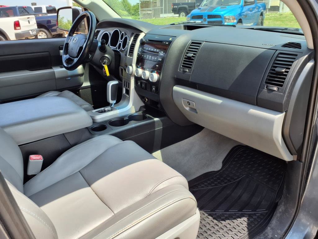 Used 2008 Toyota Tundra Limited image 17