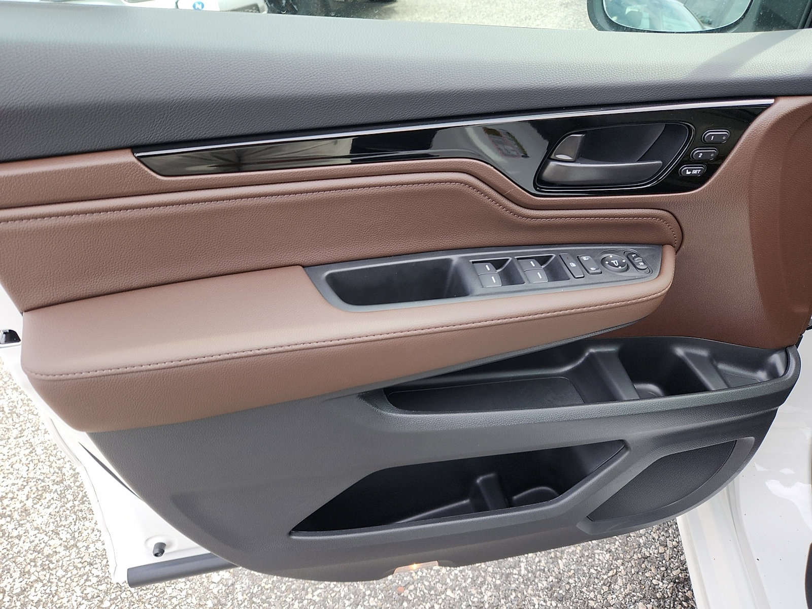 New 2026 Honda Odyssey Touring image 8