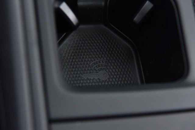 New 2026 Volkswagen Tiguan SE R-Line AWD/4WD image 16