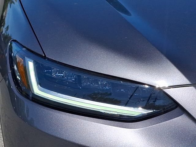 Certified 2025 Honda HR-V LX image 9
