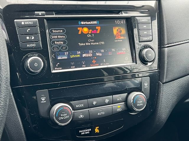 Used 2020 Nissan Rogue SV image 22