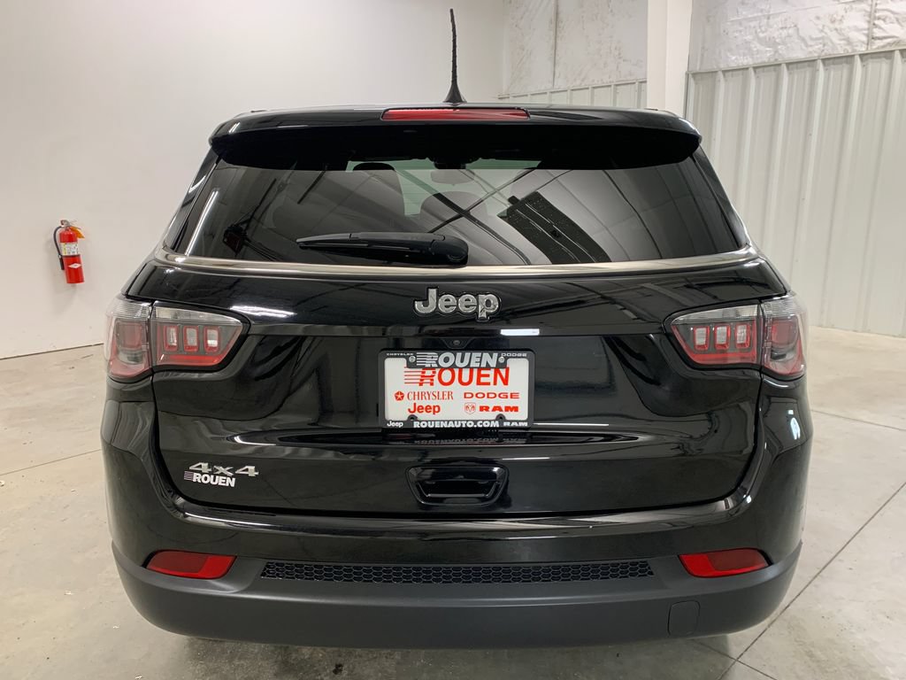 Used 2023 Jeep Compass Sport AWD/4WD image 22