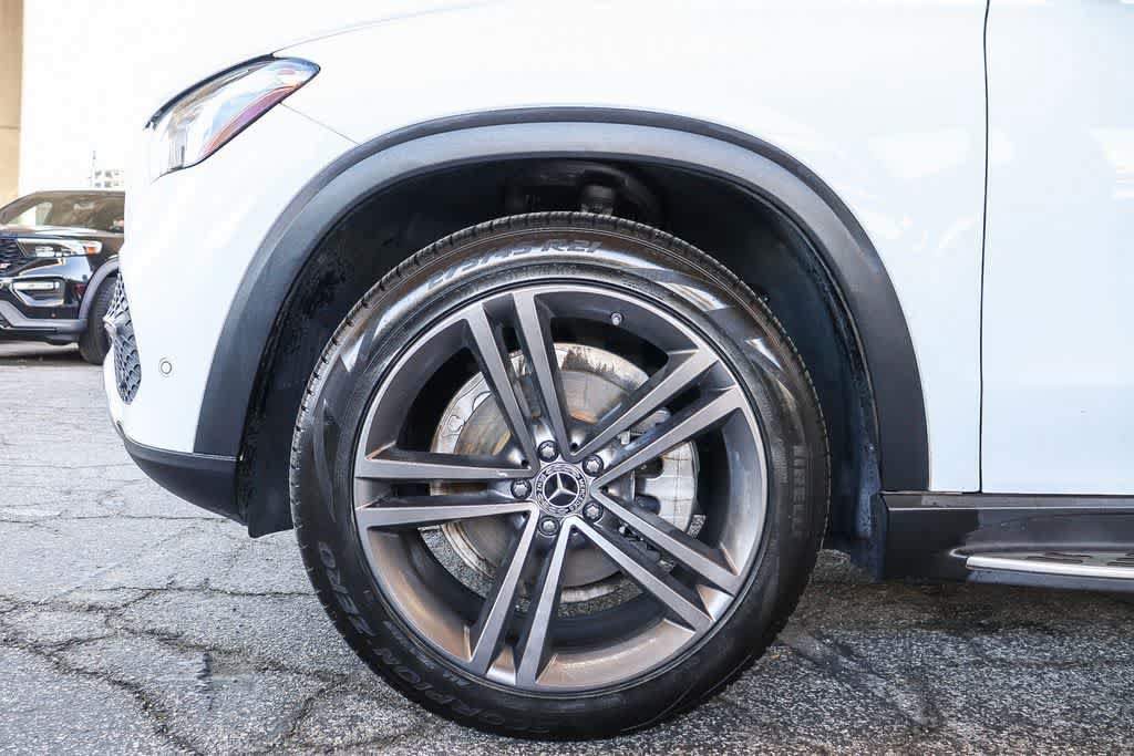 Used 2022 Mercedes-Benz GLE 350 4MATIC w/ Premium Package image 11