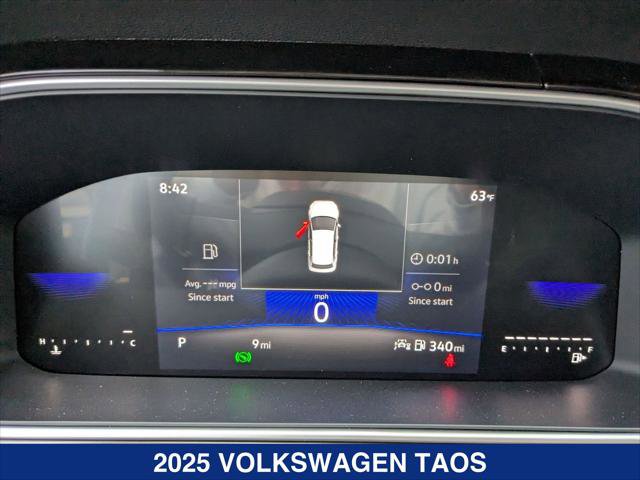 New 2025 Volkswagen Taos SE image 13