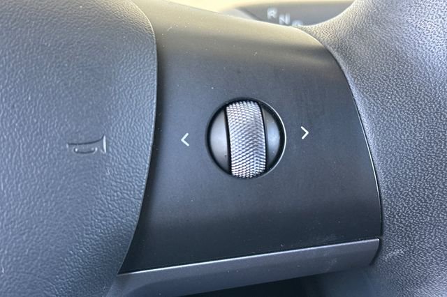 Used 2022 Tesla Model Y Performance AWD/4WD image 26