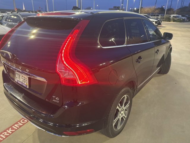 Used 2015 Volvo XC60 T6 Platinum image 3
