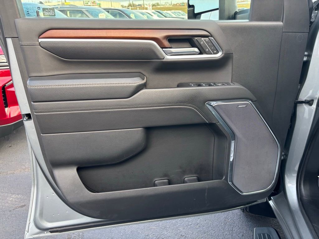 Used 2024 GMC Sierra 3500 Denali w/ Technology Package image 10