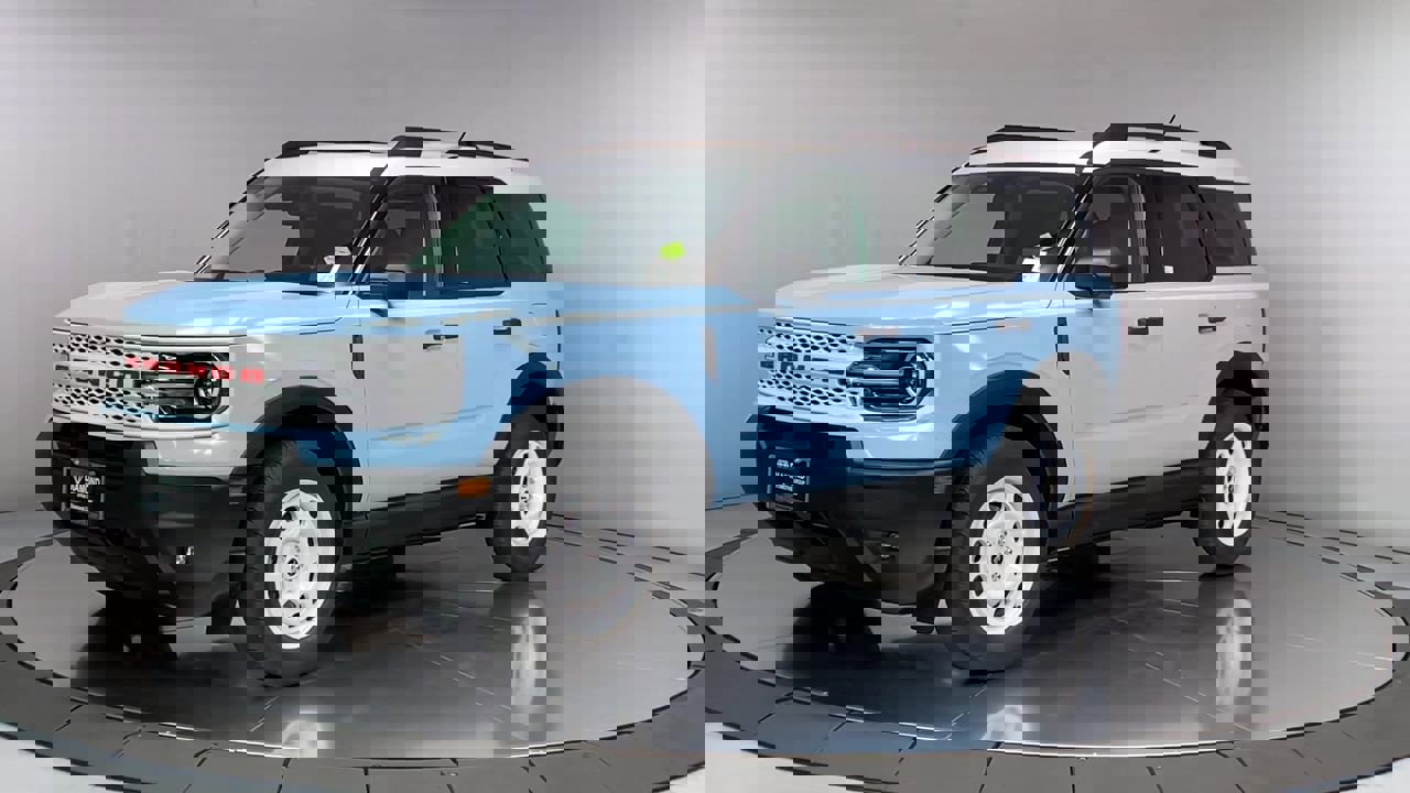 New 2025 Ford Bronco Sport Heritage w/ Convenience Package image 4