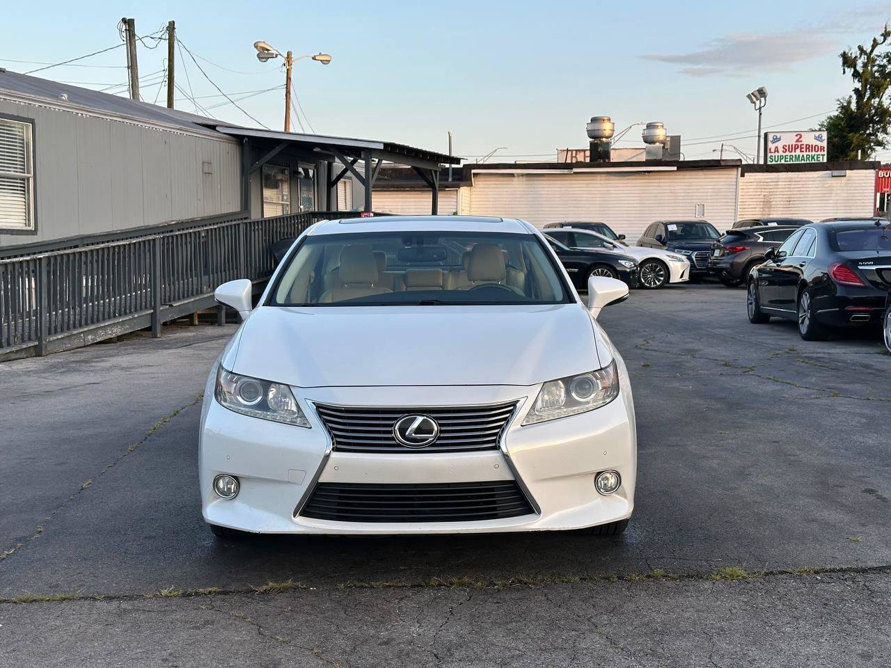 Used 2013 Lexus ES 350 w/ Luxury Pkg FWD image 5