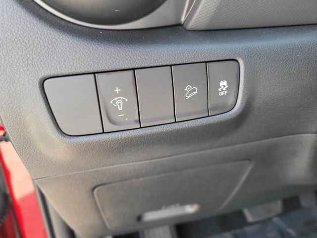 Used 2023 Hyundai Kona SEL image 21