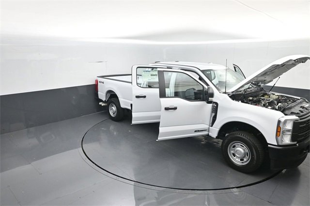 New 2026 Ford F250 XL image 32