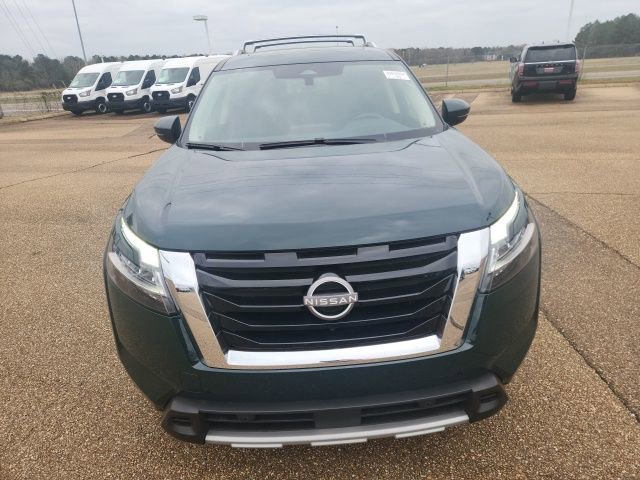 Certified 2024 Nissan Pathfinder SL w/ SL Premium Package image 6