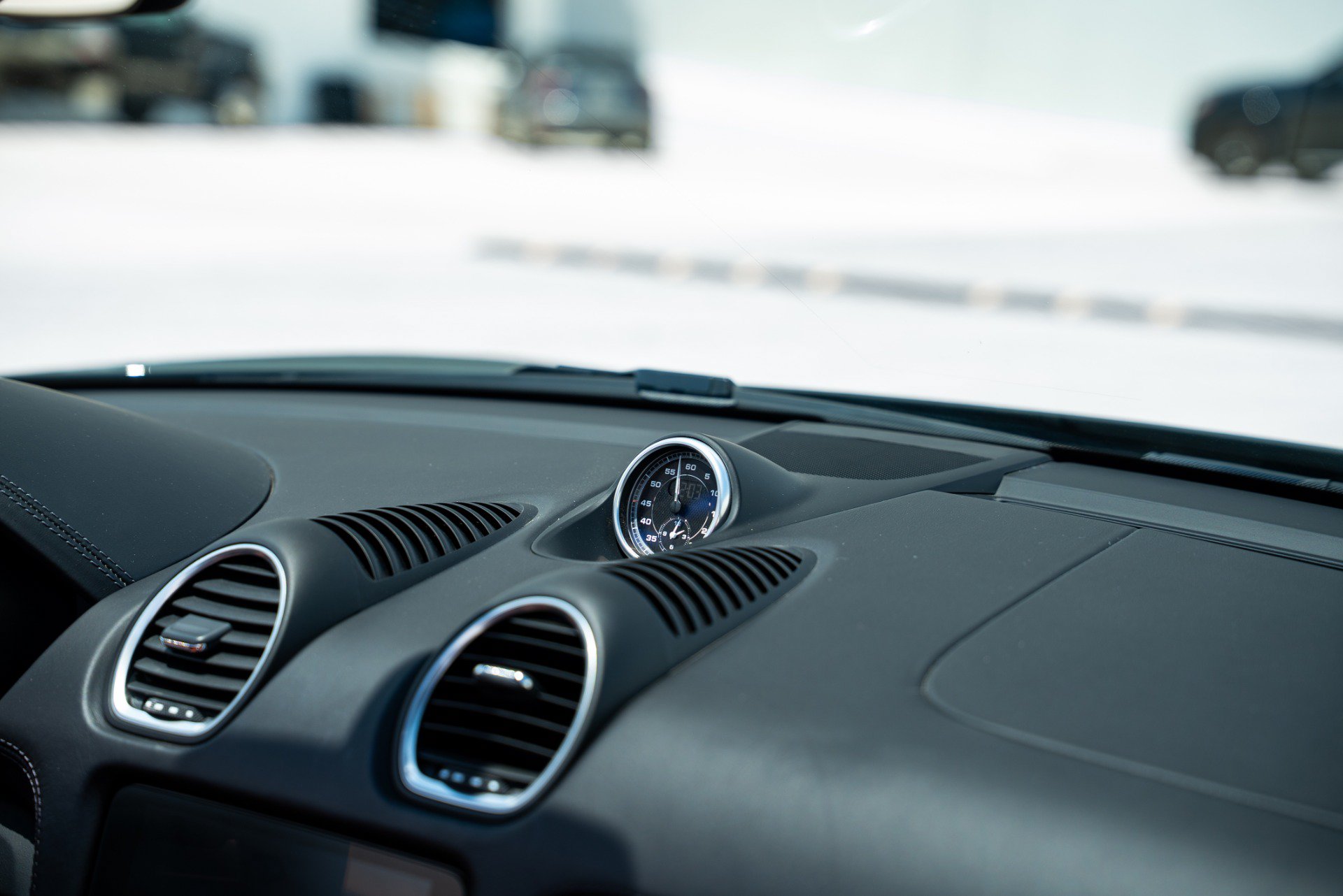 Used 2023 Porsche 718 Boxster Spyder RWD image 6