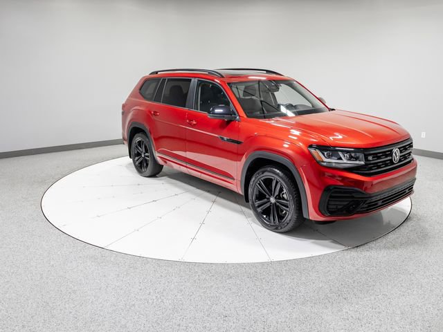 Used 2023 Volkswagen Atlas SEL R-Line image 32