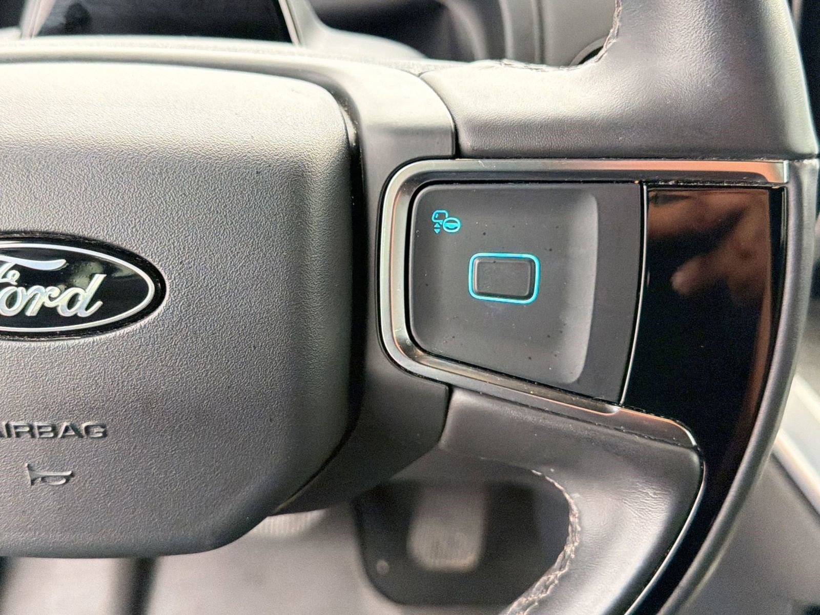 Used 2025 Ford Expedition Tremor AWD/4WD image 25