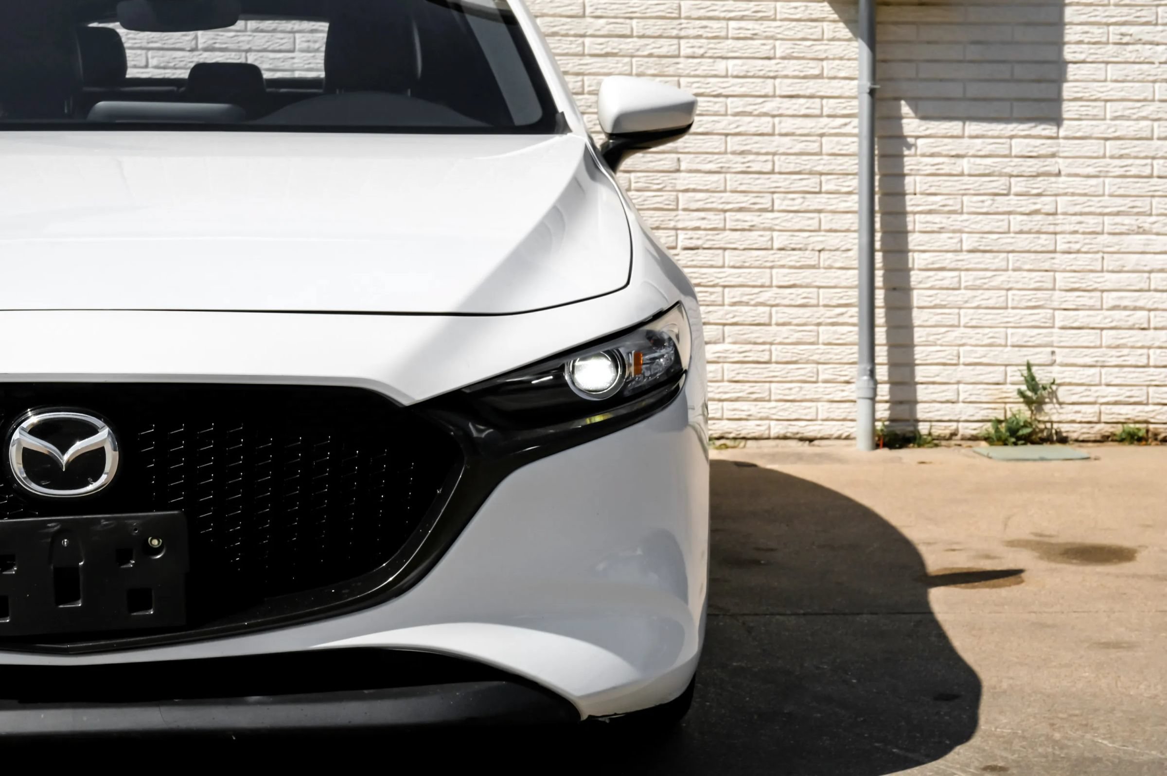 Used 2019 MAZDA MAZDA3 Hatchback w/ Preferred Package FWD image 46
