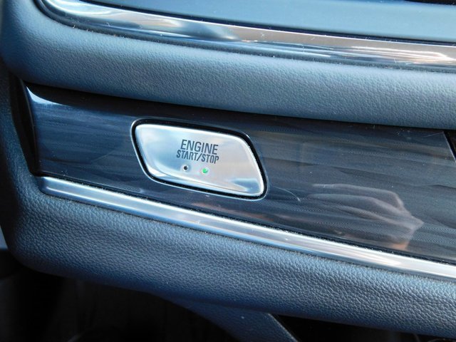 Used 2021 Buick Enclave Essence w/ Sport Touring Edition image 38