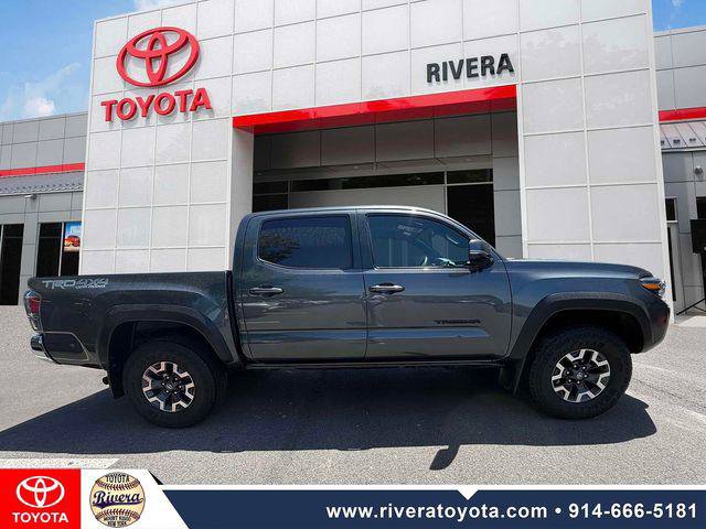 Certified 2023 Toyota Tacoma TRD Off-Road AWD/4WD image 2