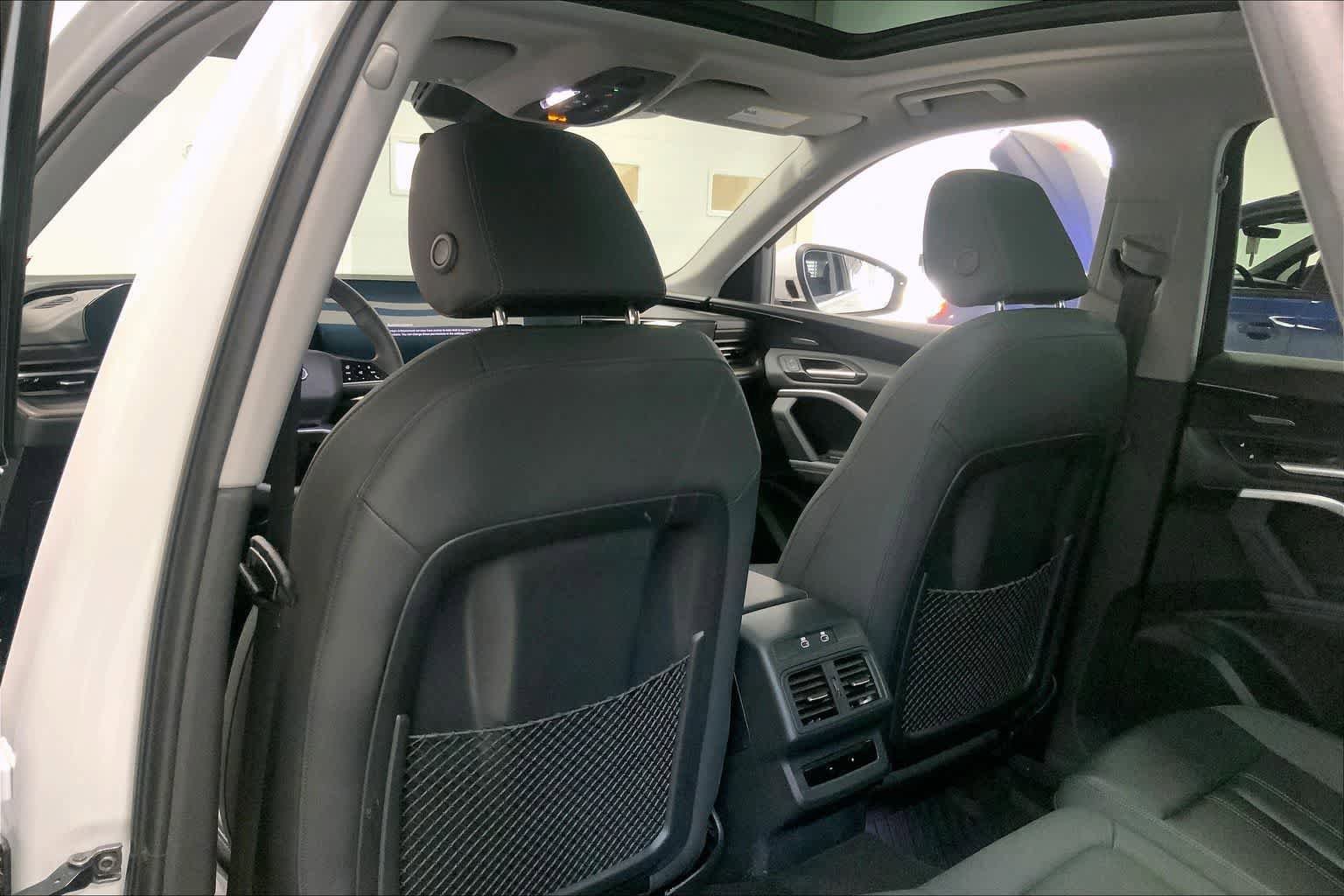 Certified 2025 Audi Q5 Premium w/ Premium Plus AWD/4WD image 11