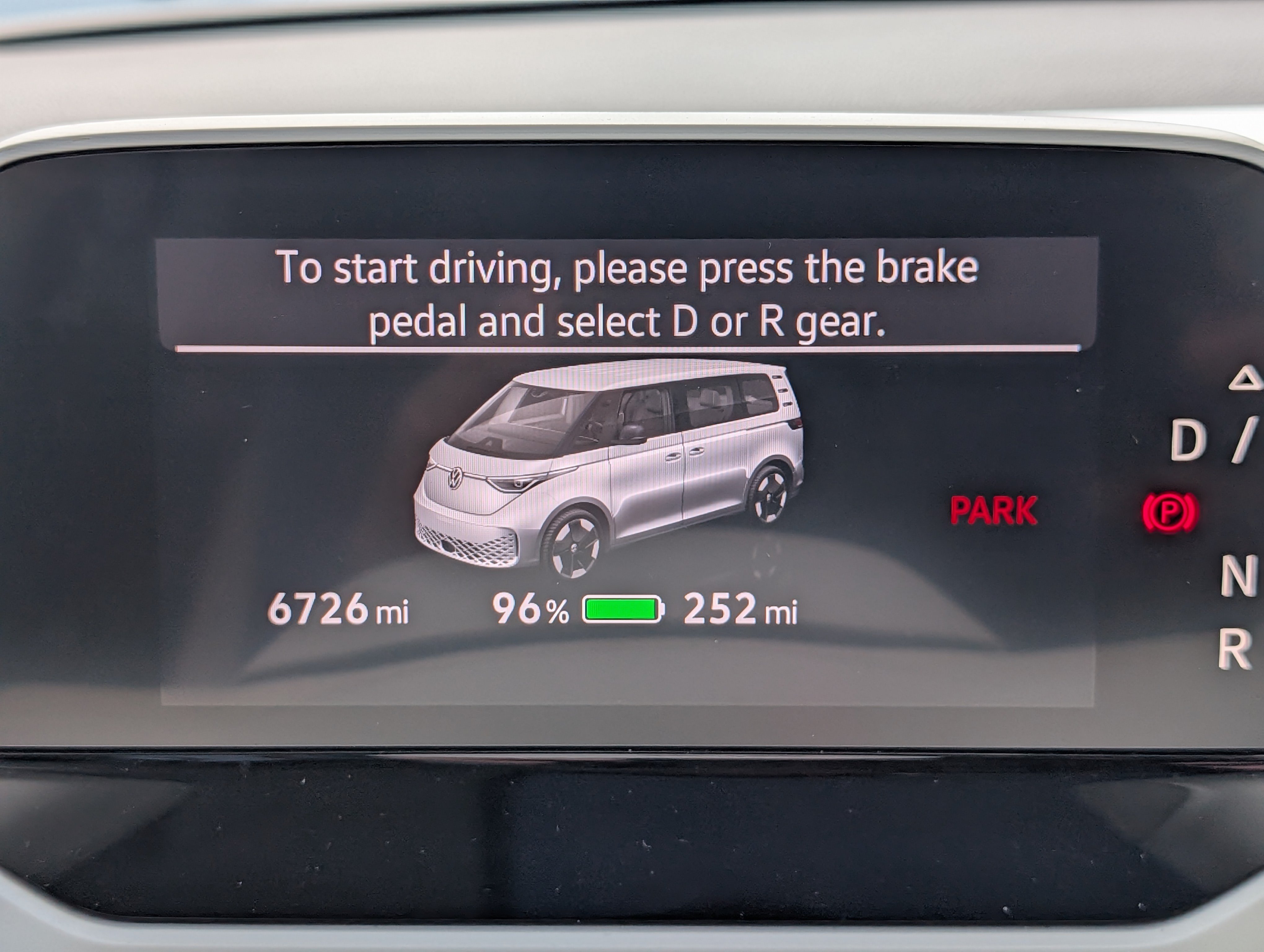 Used 2025 Volkswagen ID. Buzz Pro S Plus w/ Cupholders Package RWD image 33