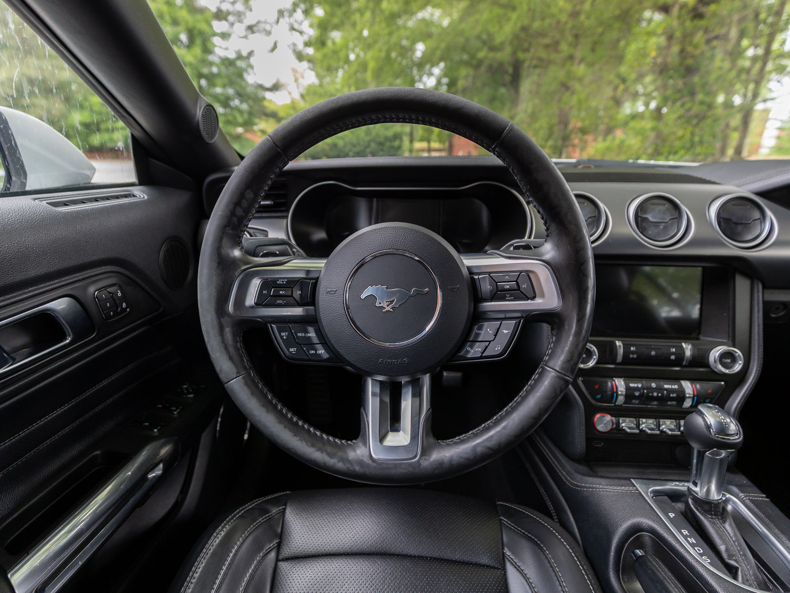 Used 2019 Ford Mustang GT Premium w/ Equipment Group 401A RWD image 6