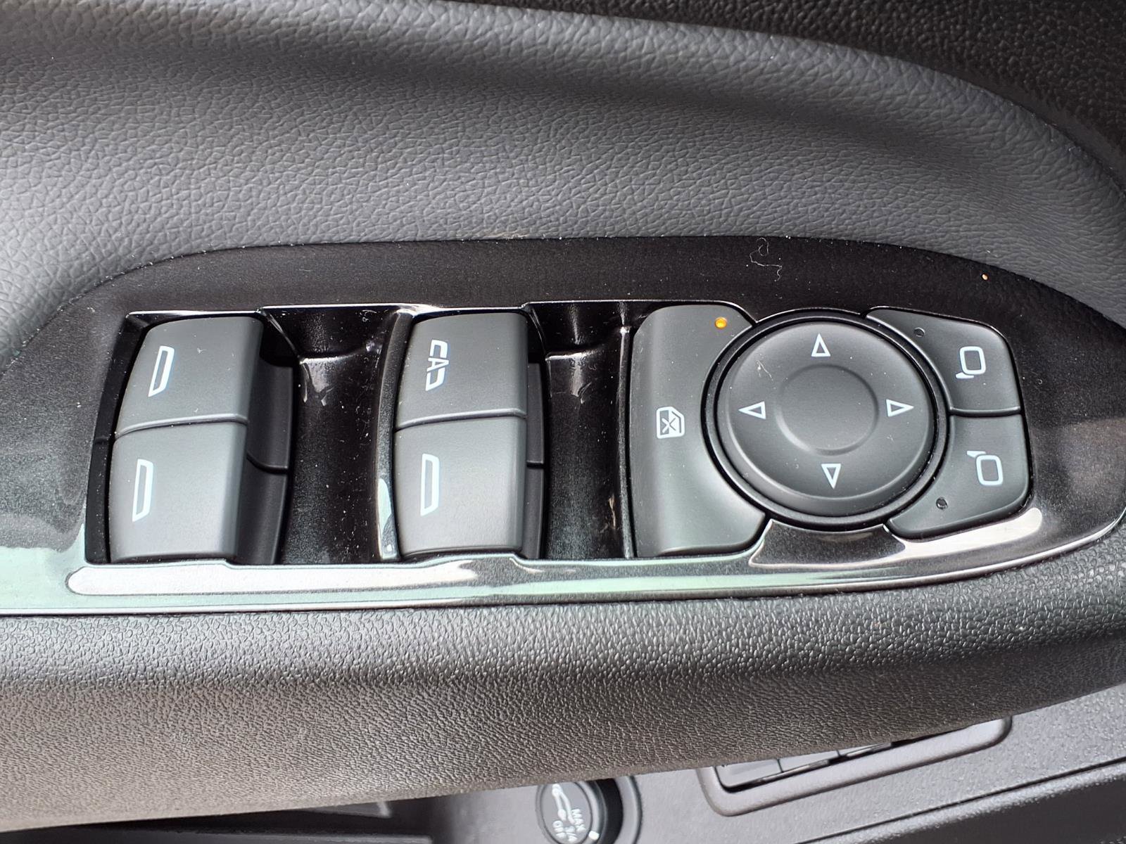 Certified 2022 Chevrolet Equinox Premier image 23