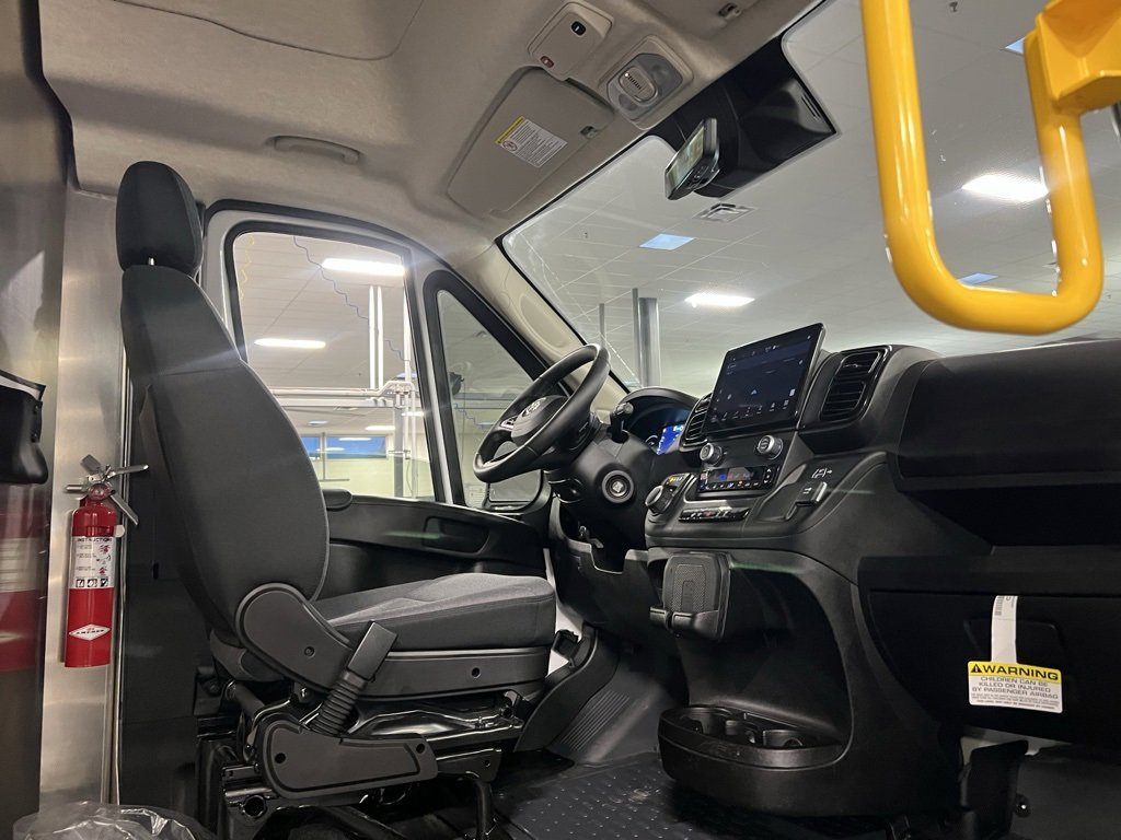 Used 2024 RAM ProMaster 3500 w/ Delivery Van Package image 29