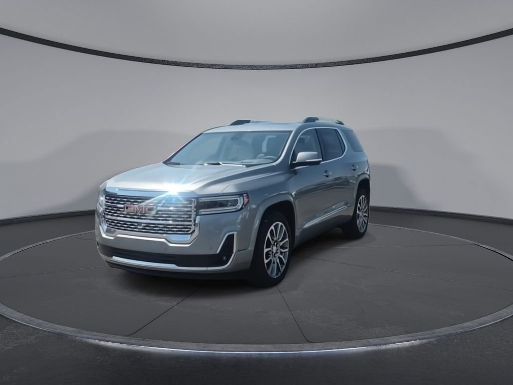 Certified 2023 GMC Acadia Denali w/ Denali Ultimate Package AWD/4WD image 4