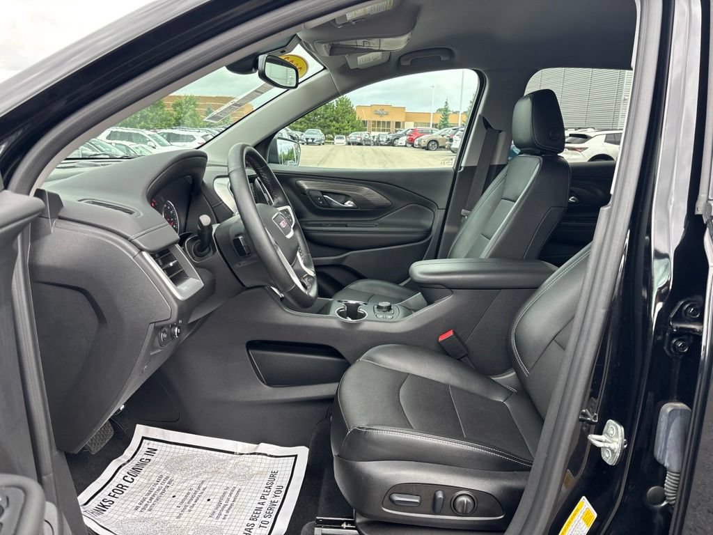 Used 2023 GMC Terrain SLT AWD/4WD image 19