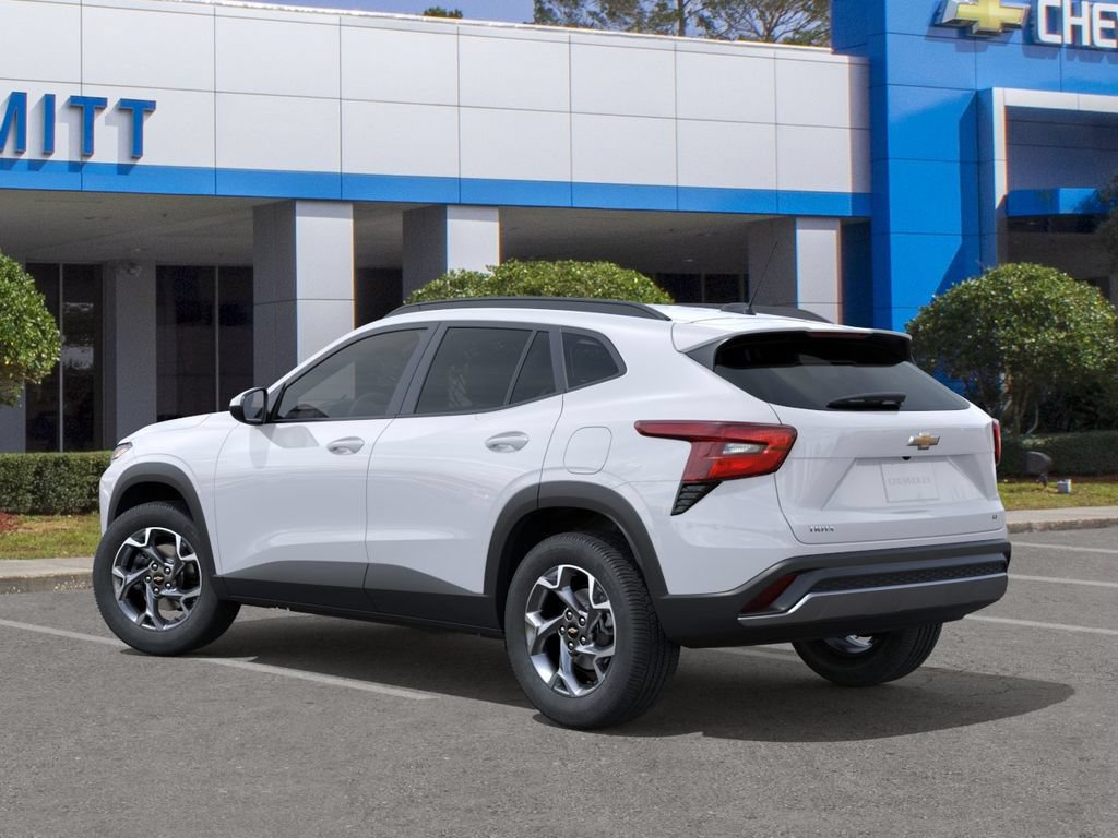 New 2026 Chevrolet Trax LT FWD image 3