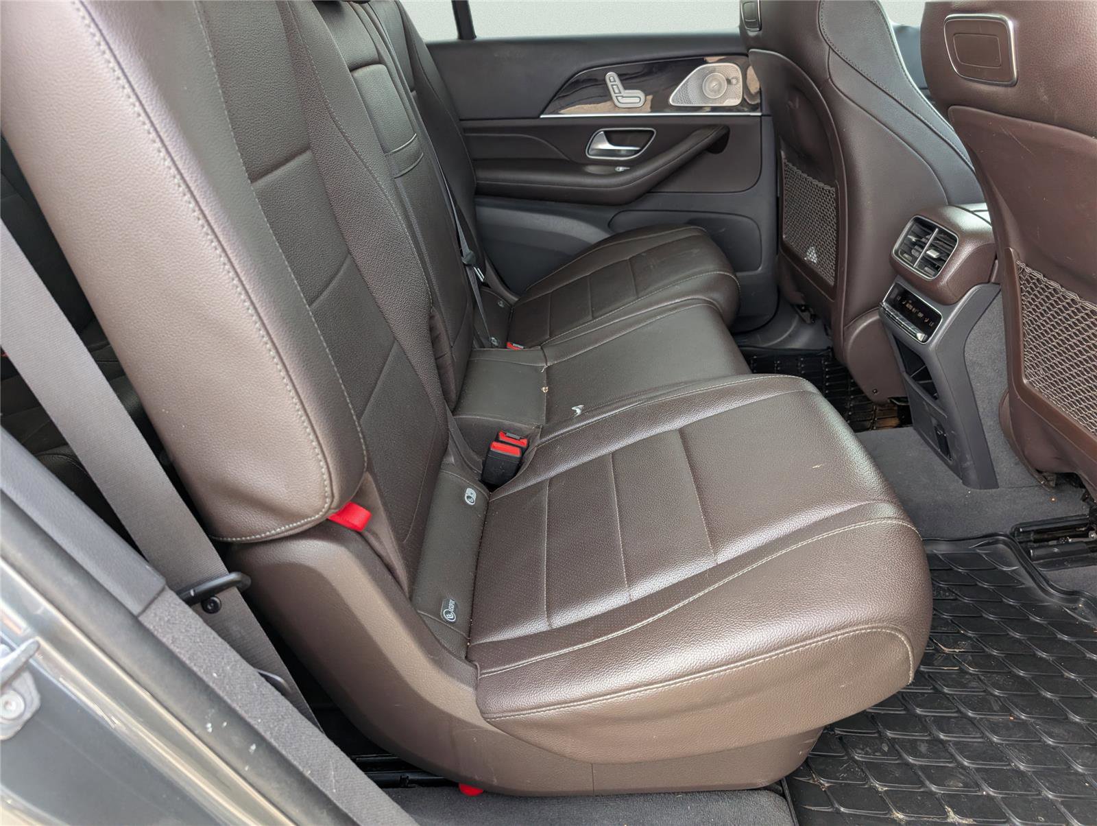 Used 2020 Mercedes-Benz GLS 450 4MATIC image 38