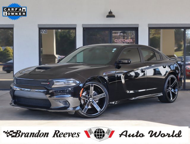 Used 2020 Dodge Charger GT image 1