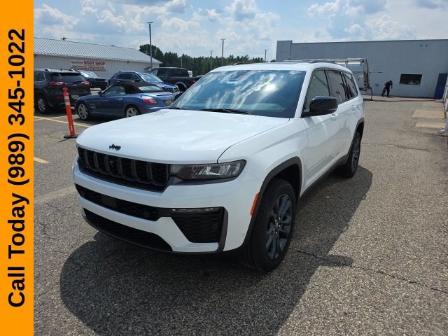 New 2026 Jeep Grand Cherokee L Limited AWD/4WD image 3