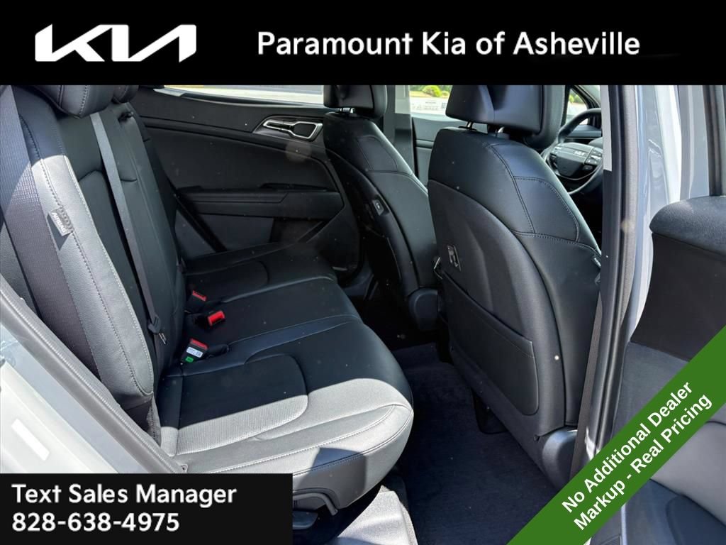 New 2026 Kia Sportage EX AWD/4WD image 22