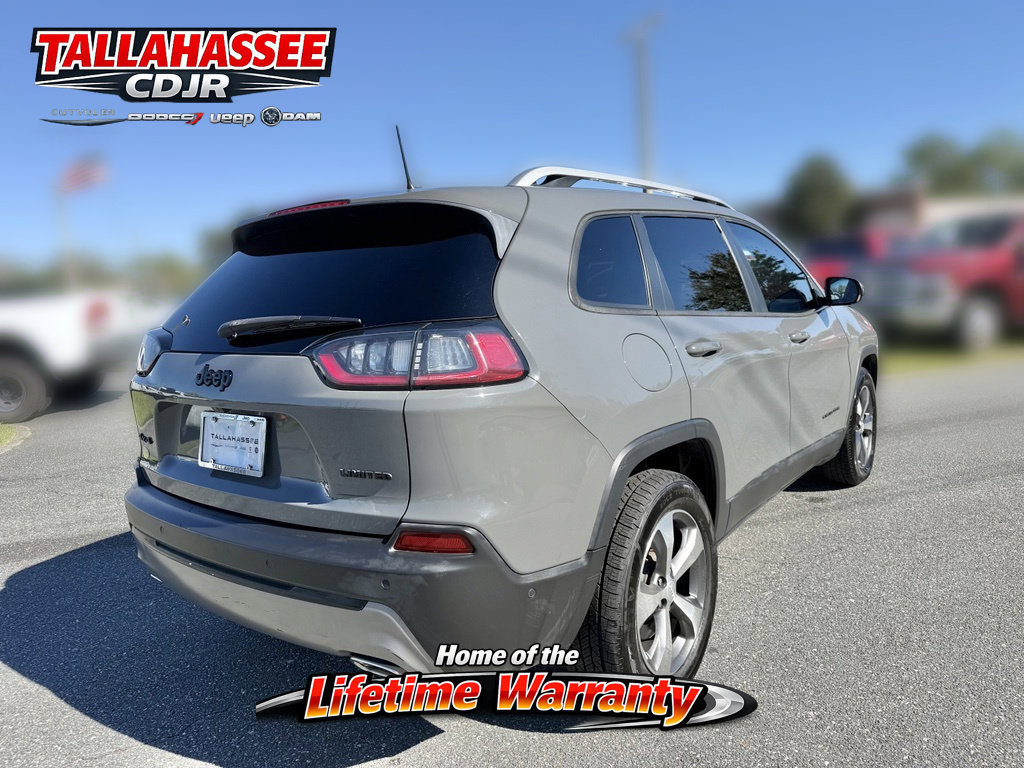 Used 2021 Jeep Cherokee Limited w/ Elite Package AWD/4WD image 3
