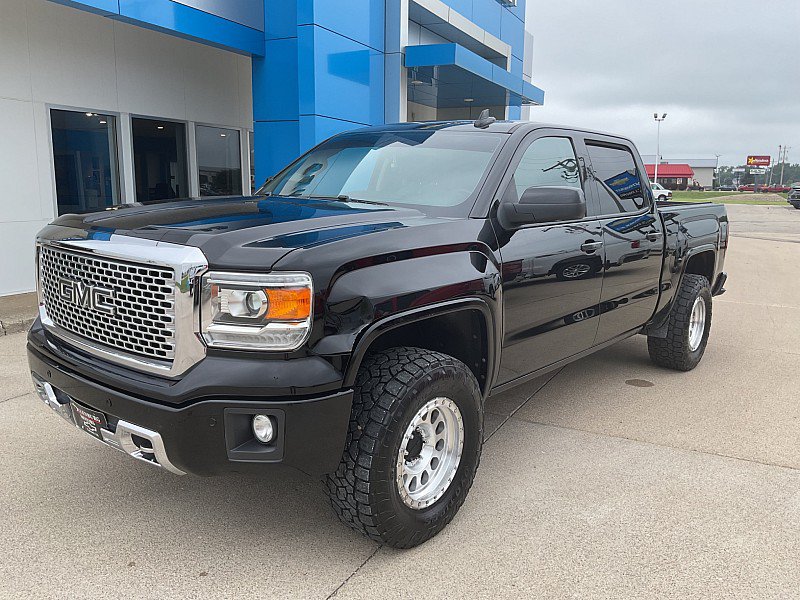Used 2015 GMC Sierra 1500 Denali AWD/4WD image 2