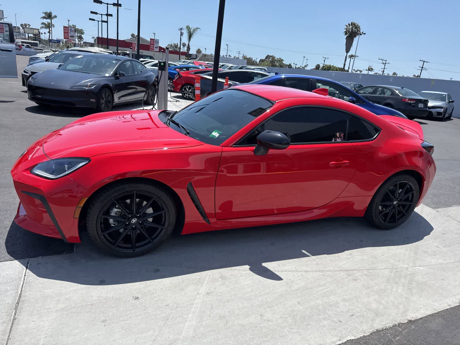 Used 2023 Toyota GR86 Premium RWD image 6
