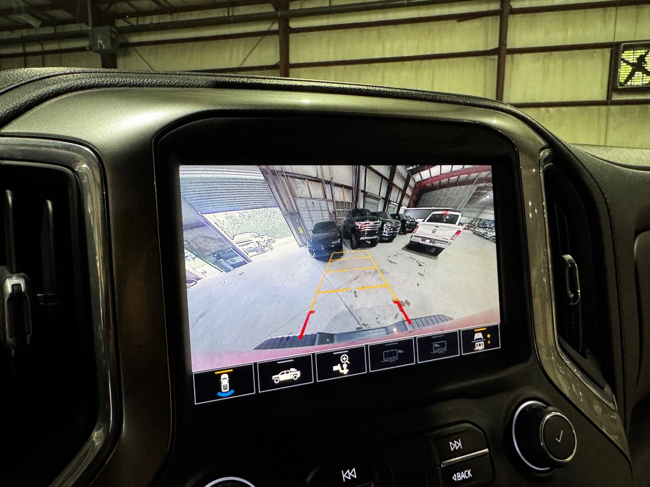 Used 2021 Chevrolet Silverado 2500 LTZ image 36