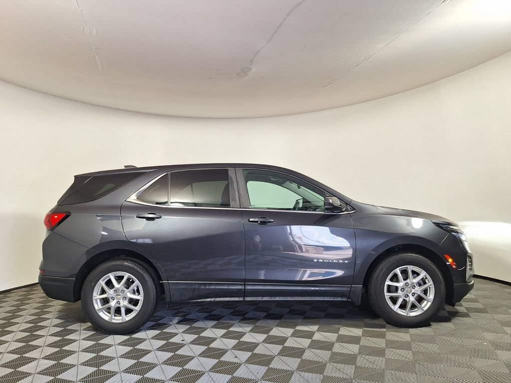 Used 2022 Chevrolet Equinox LT FWD image 4