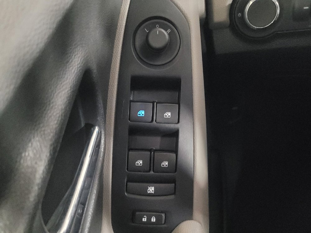 Used 2016 Chevrolet Trax LT w/ LT Convenience Package image 27