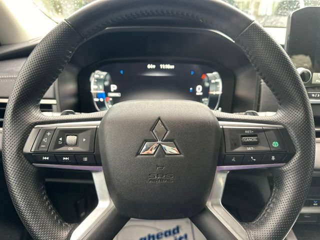 Used 2024 Mitsubishi Outlander SEL AWD/4WD image 12