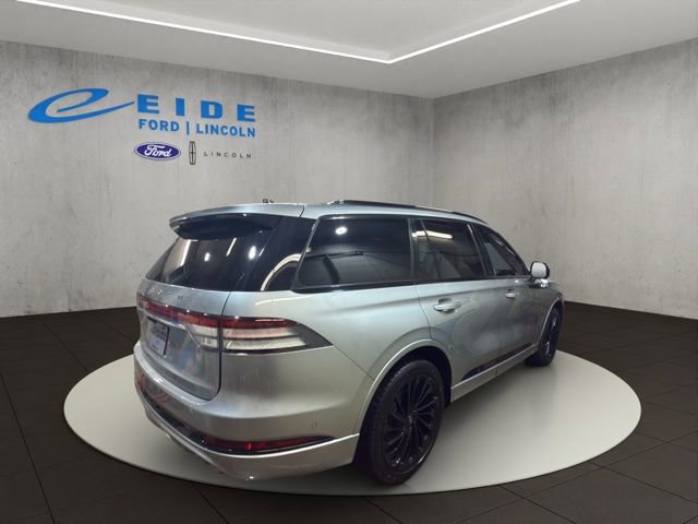 Certified 2024 Lincoln Aviator Reserve w/ Jet Package AWD/4WD image 10