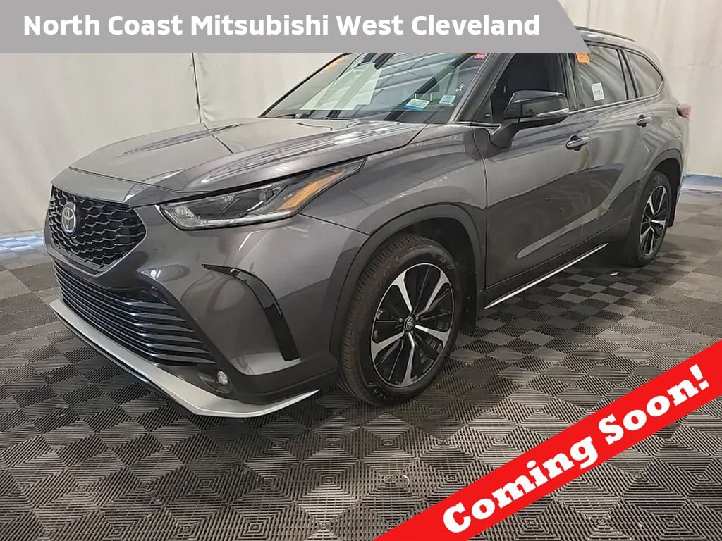 Used 2021 Toyota Highlander XSE