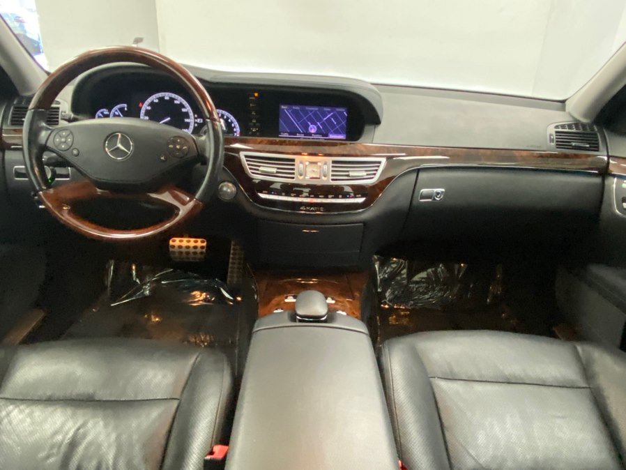 Used 2013 Mercedes-Benz S 550 4MATIC w/ Sport Pkg image 27