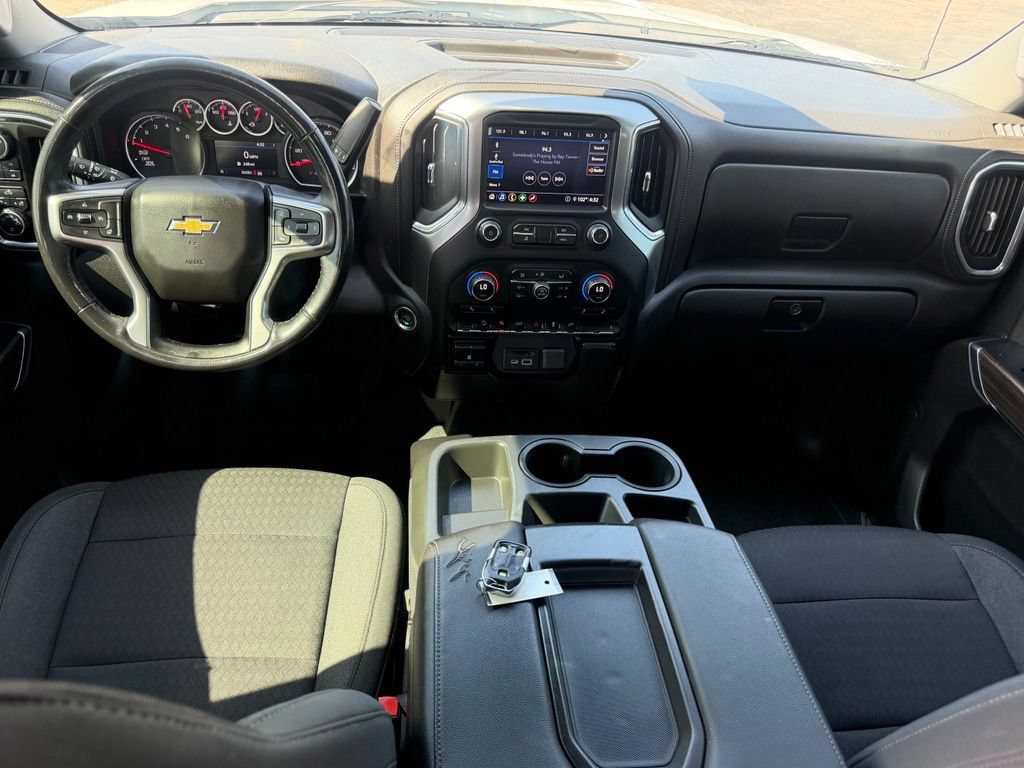 Used 2020 Chevrolet Silverado 1500 LT w/ Texas Edition AWD/4WD image 23