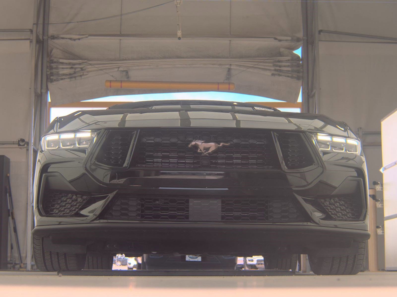 Used 2024 Ford Mustang GT Premium image 3